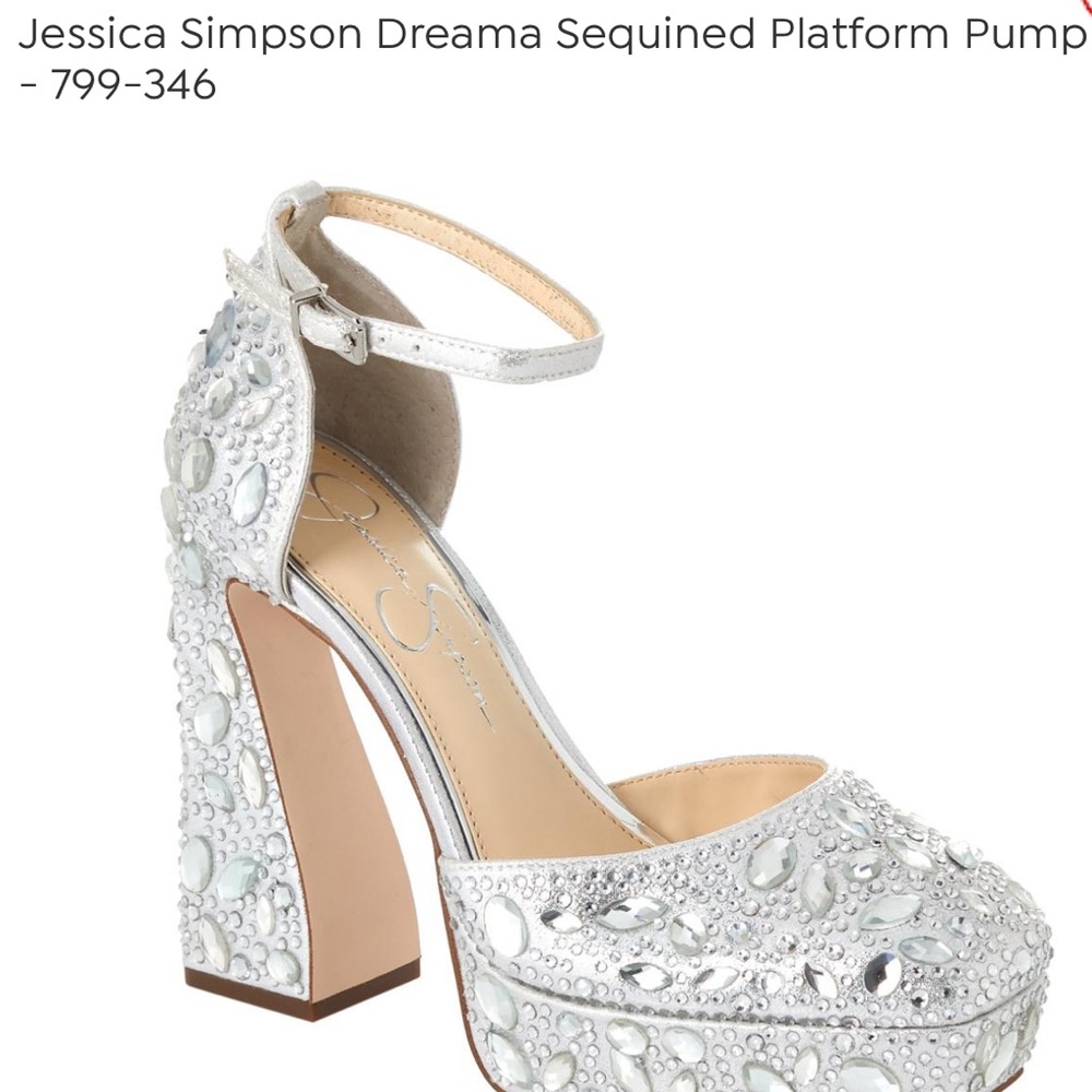 Jessica Simpson Dreama Sequined Platform Pump 
♥